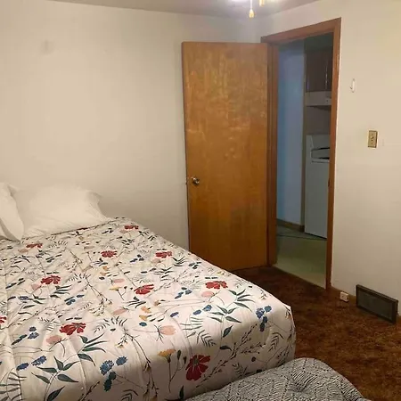 Retro 5 Bed House In The Heart Of Entertainment Villa